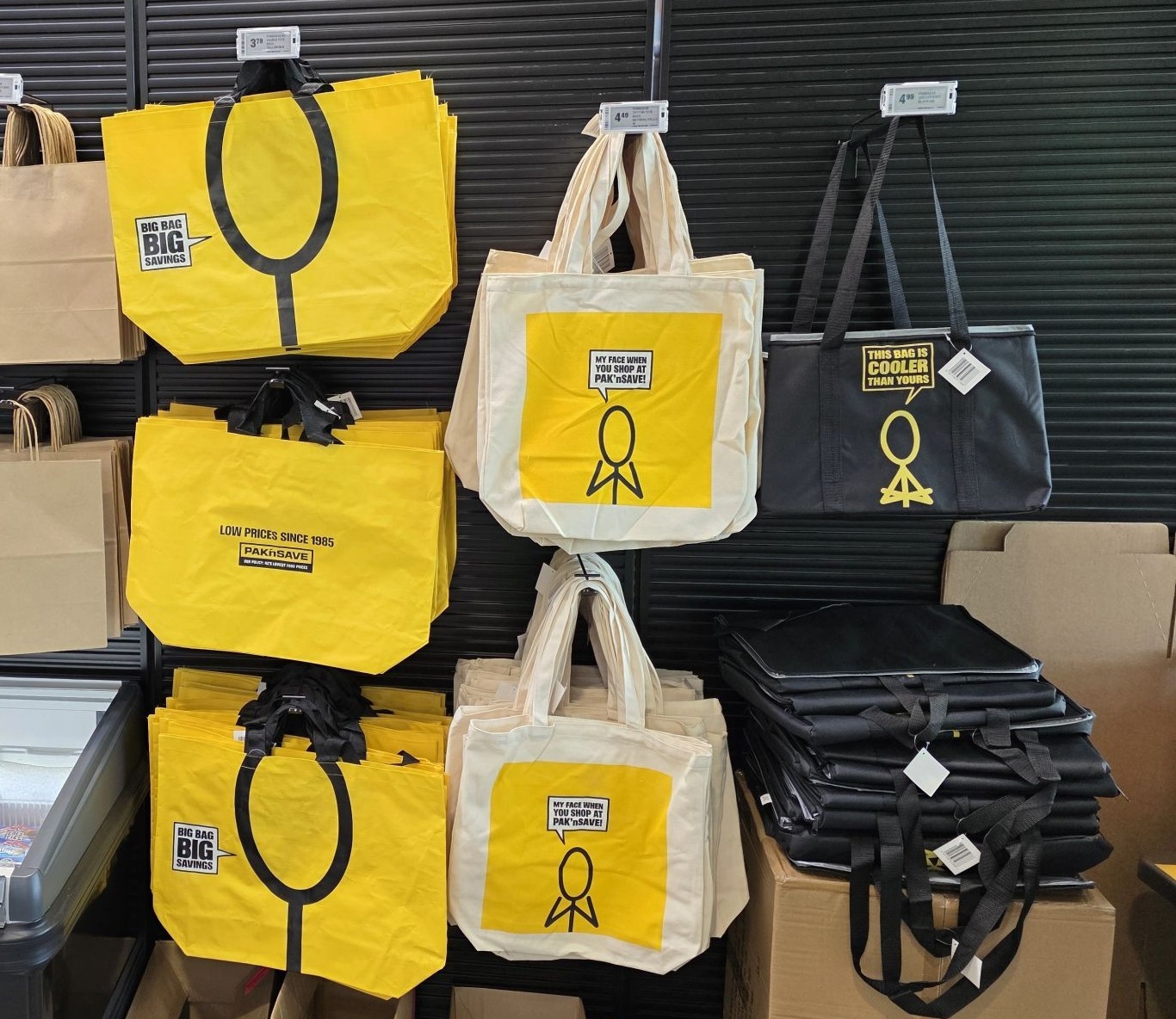 Novelli Pak'n'Save bags in store Novelli Pak'n'Save bags in store